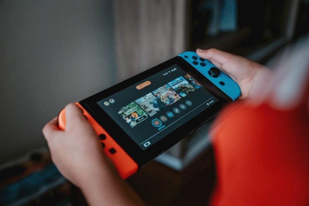 hackers steal funds from Nintendo users
