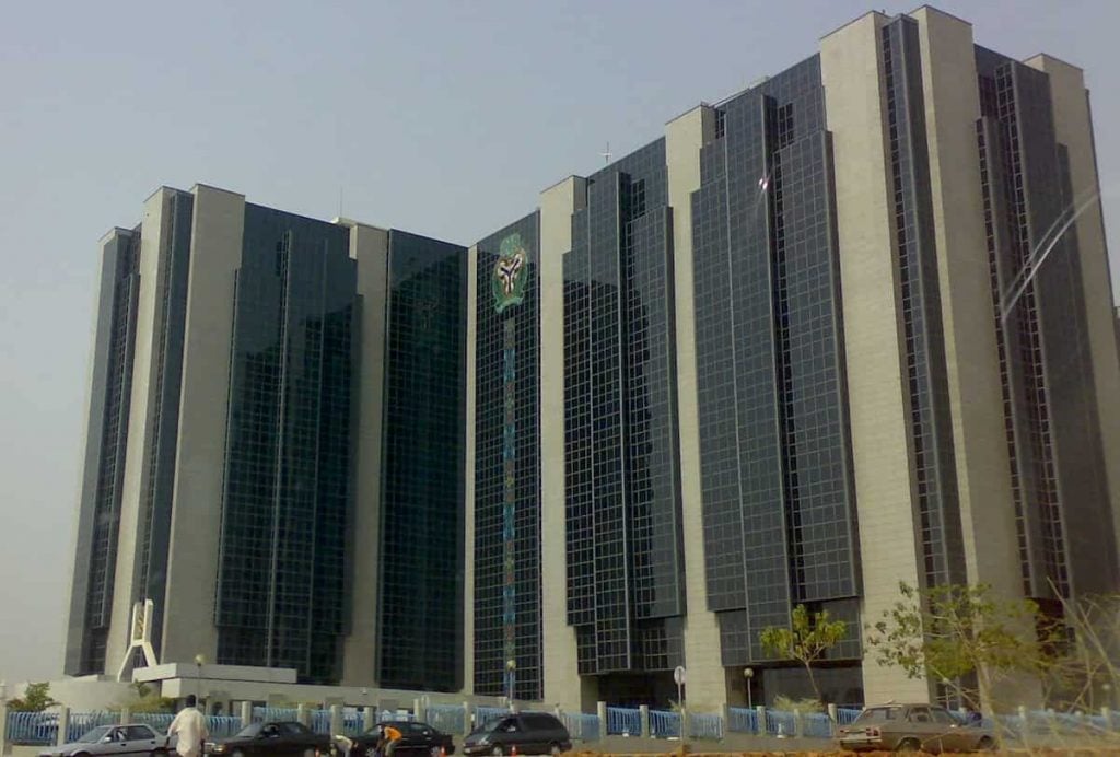 Nigeria Central Bank freezes 38 firms' accounts over forex breaches