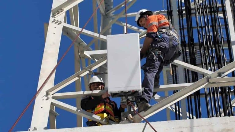 Accentire acquires Arca to boost 5G capabilities