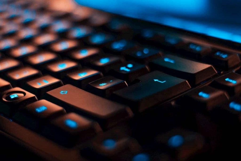 Apple, Google, Microsoft, and Mozilla ban Kazakhstan browser certificate spying on residents