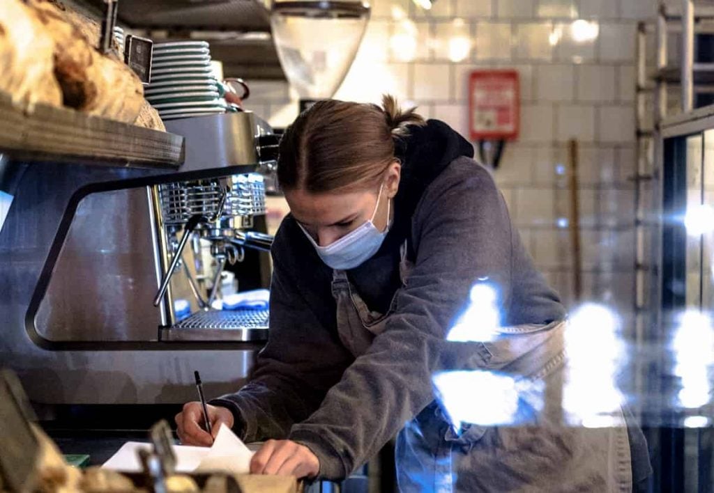 4,000 UK firms at risk of collapse as World Bank projects extended recovery into next decade