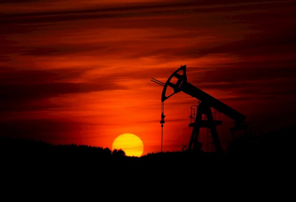 5 largest oil and gas companies' 2020 revenue drops 30% despite posting $1 trillion in sales