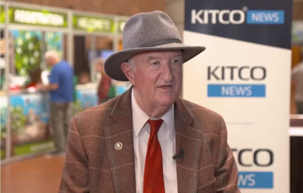 Gold surpassing $2k indicates inflation is here to stay, says prominent economist