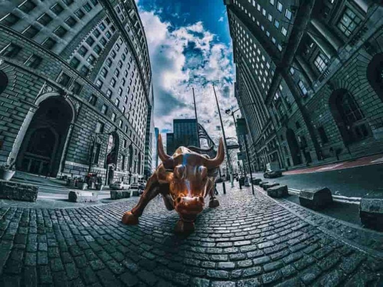 Tech sector fuels S&P 500 rally as NVDA, QCOM, AMD record double-digit gains in 30 days