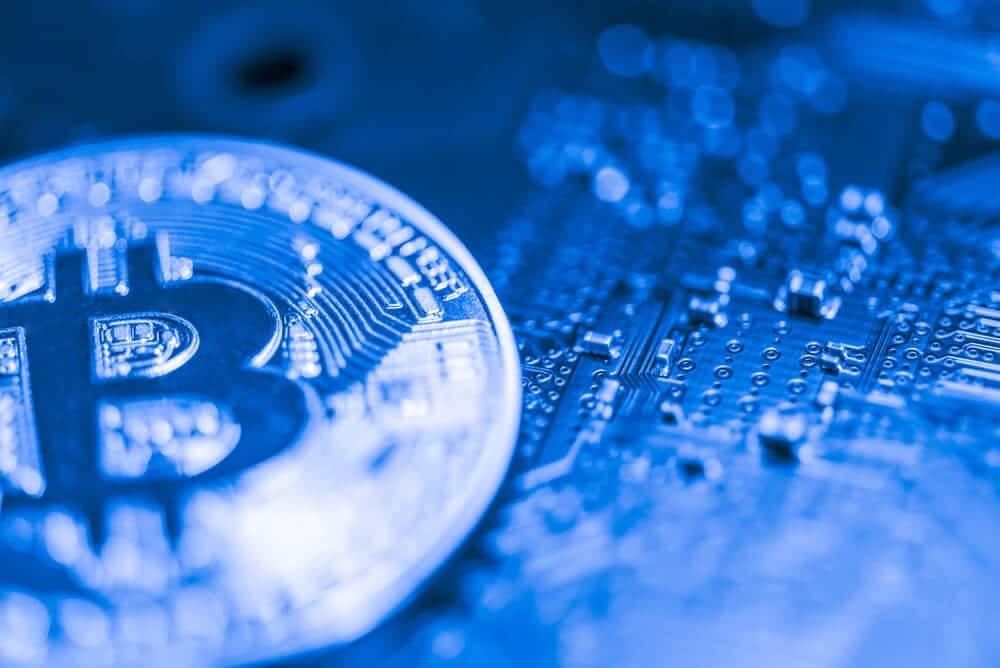 Bitcoin network's activity rises as active addresses hold above 1 million for the 5th day