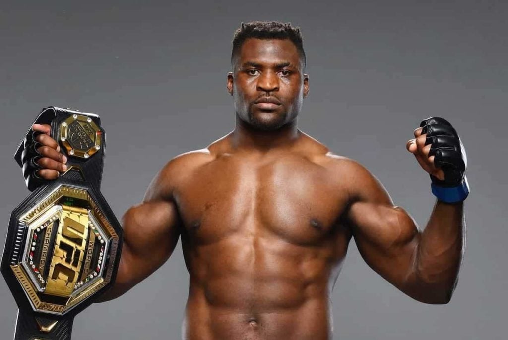 UFC heavyweight champion considers accepting 50% of his next fight purse in Bitcoin