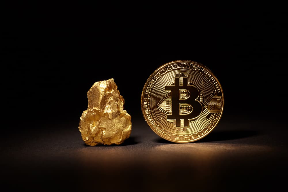 One U.S. dollar invested in Bitcoin 5 years ago would return $32 today, while gold only $1.5