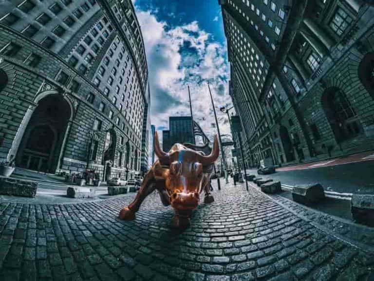 3 large cap stocks holding strong amid a market crash