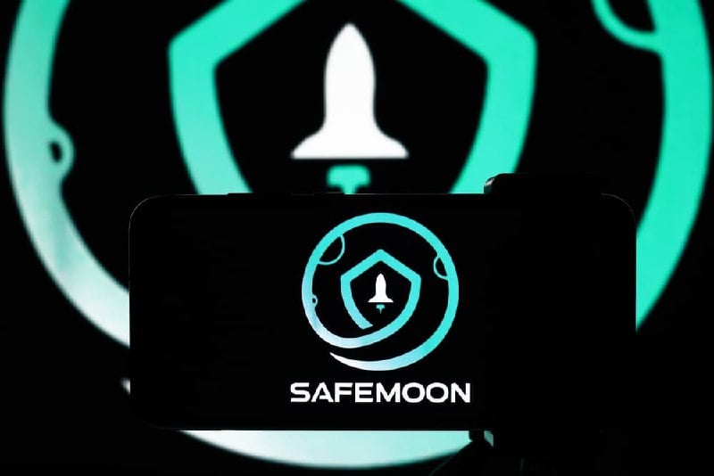 SafeMoon loses almost 80% of its value in 2022 despite V2 migration