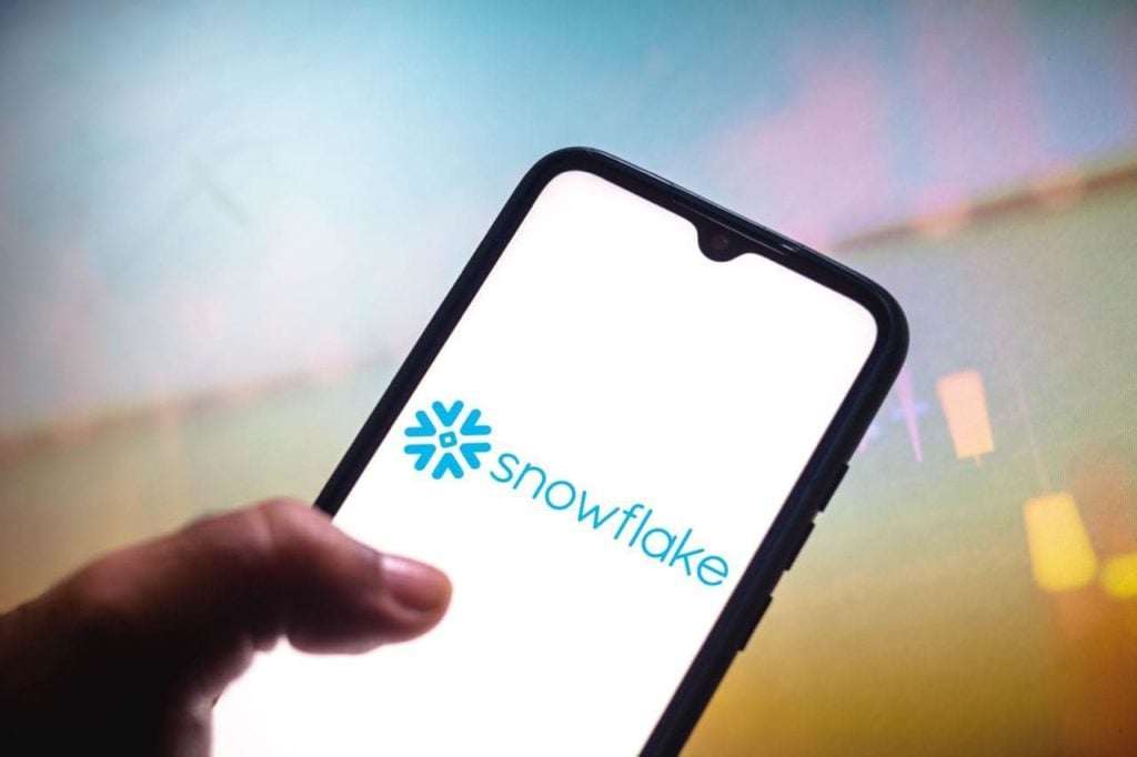 Snowflake shares up 5% premarket after JPMorgan raises SNOW stock to overweight