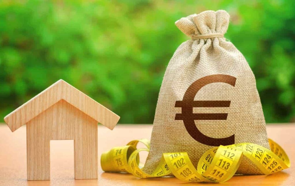 Eurozone’s household savings rate plunges 14% signaling a worrying trend