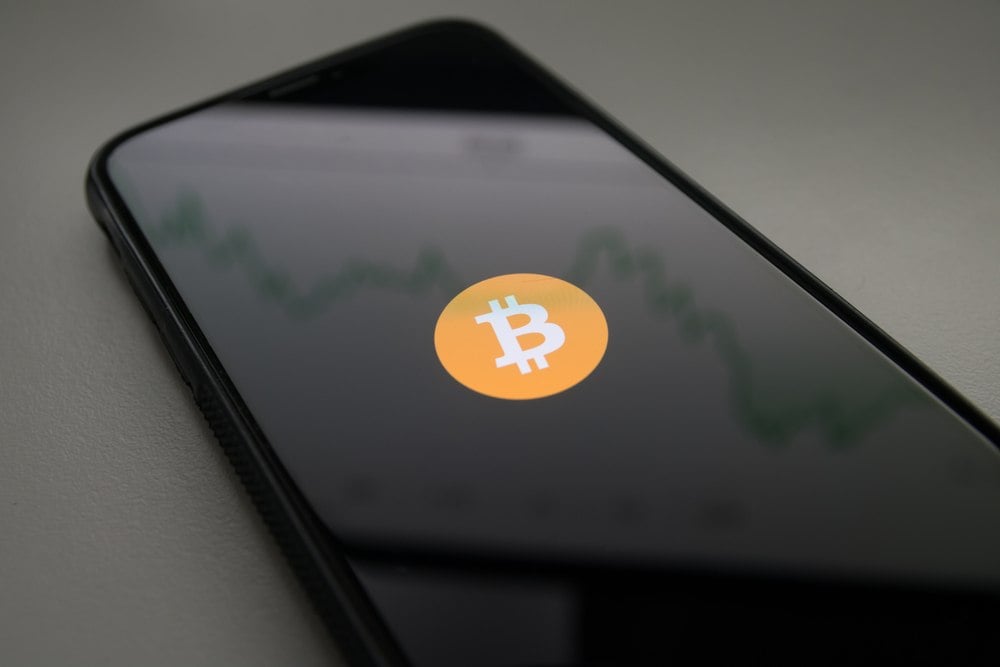 13 years ago Satoshi Nakamoto unveiled Bitcoin icon; See how BTC logo evolved