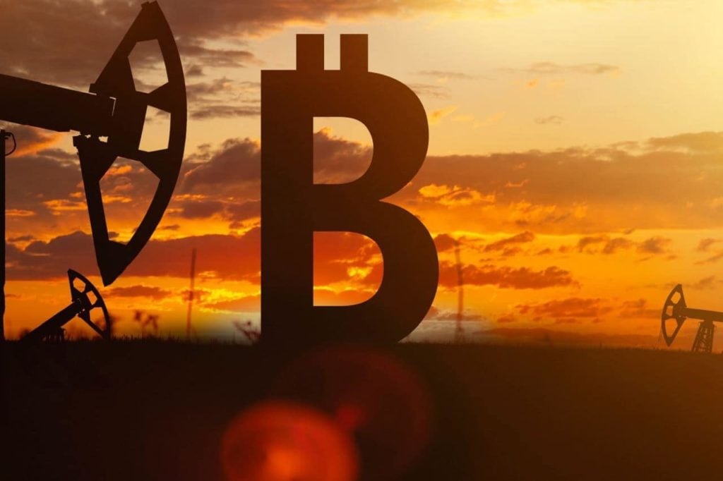 Bitcoin price records massive increases relative to crude oil