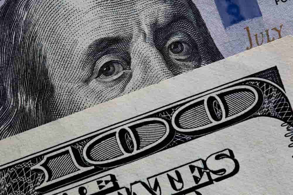 2 must-have financial stocks to strengthen your portfolio in 2023