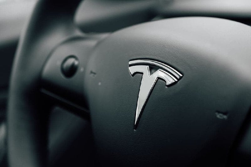 AI predicts Tesla stock price for end of 2024