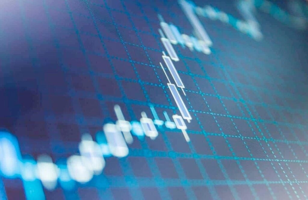 2 cryptocurrencies to reach $5 billion market cap in May