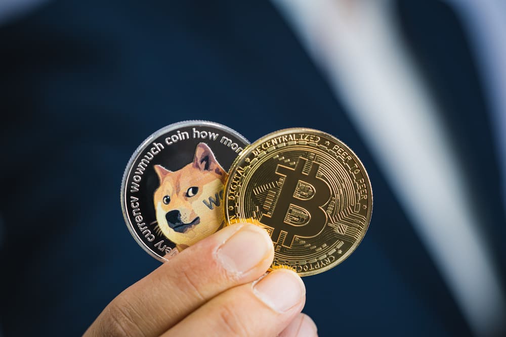 Buy signal for the two most oversold cryptocurrencies today