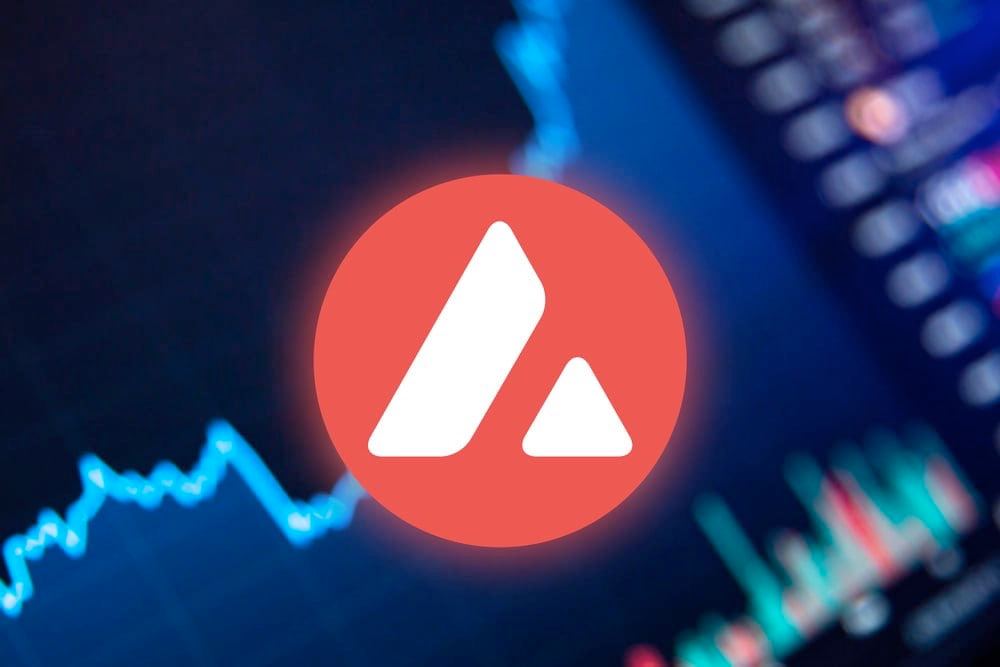 AI predicts Avalanche's price for July 1 as whale moves $54 million