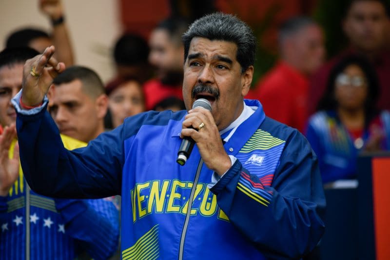 2 oil stocks Nicolás Maduro endorses