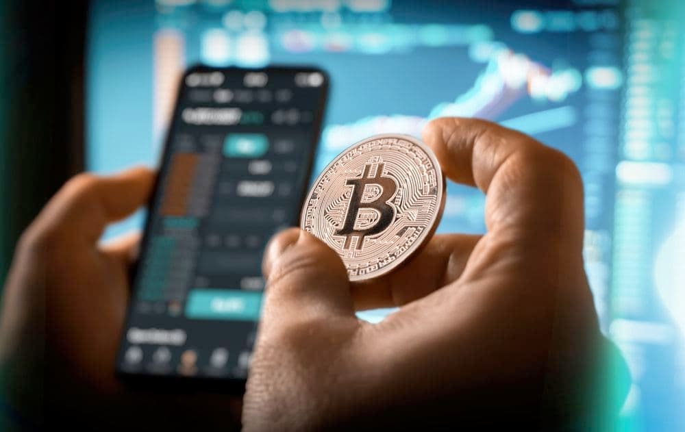 Buy signal: Smart Bitcoin trader accumulates $45 million BTC in a week