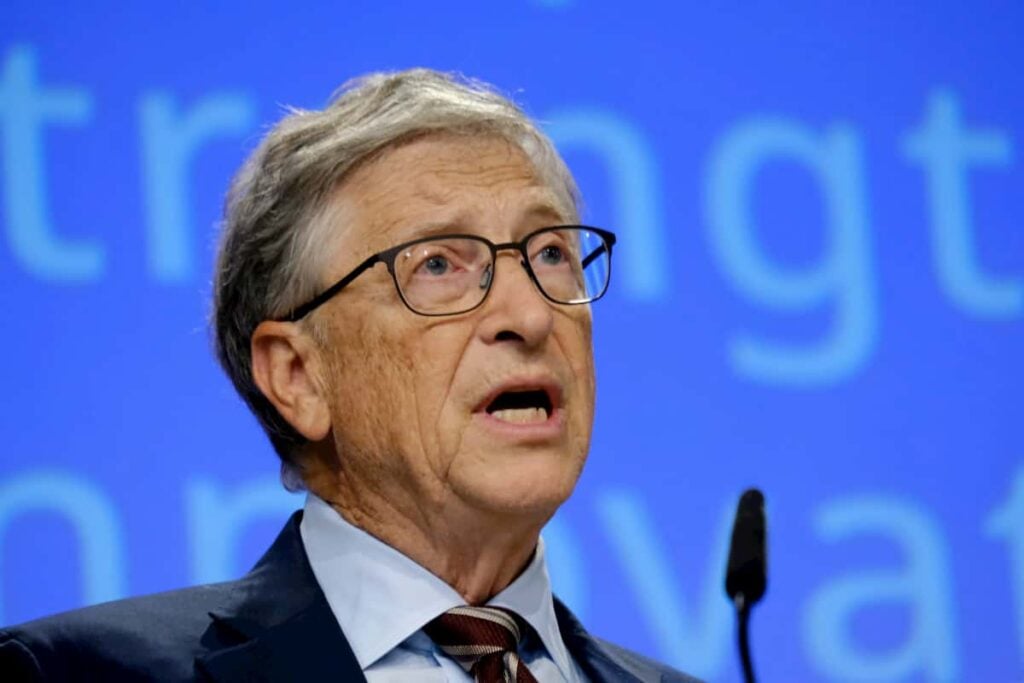 Bill Gates just dumped $200 million of this stock