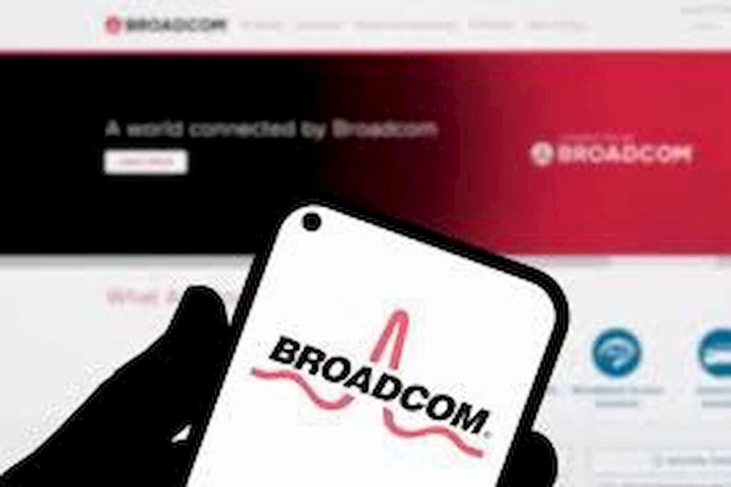 Analysts revise Broadcom (AVGO) stock price targets