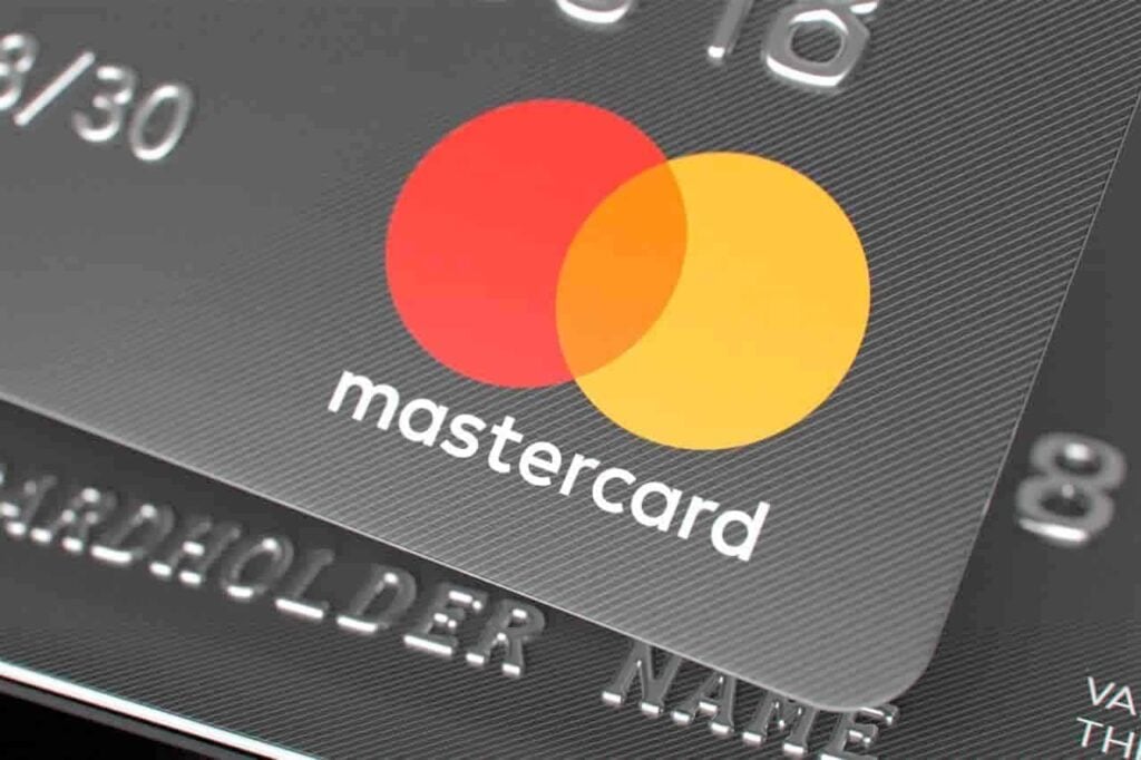 Sell alert? Technical indicators signal a bearish trend for Mastercard (MA) stock
