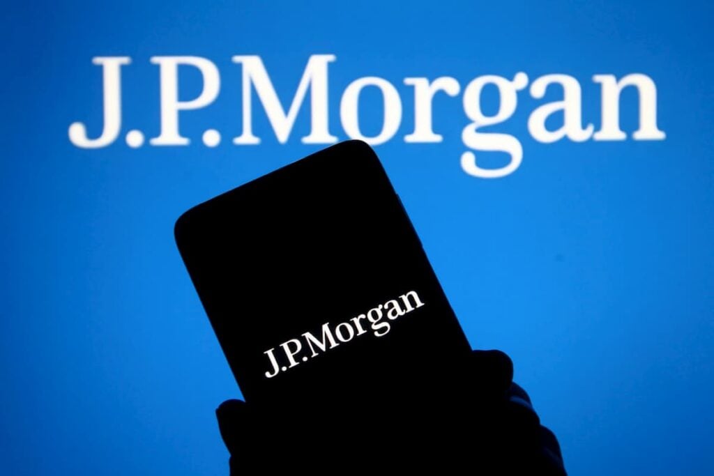 Here's why JPM stock is surging