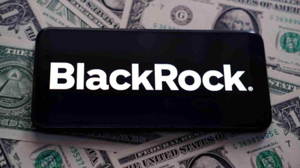 BlackRock buys over $400 million of these 2 cryptos