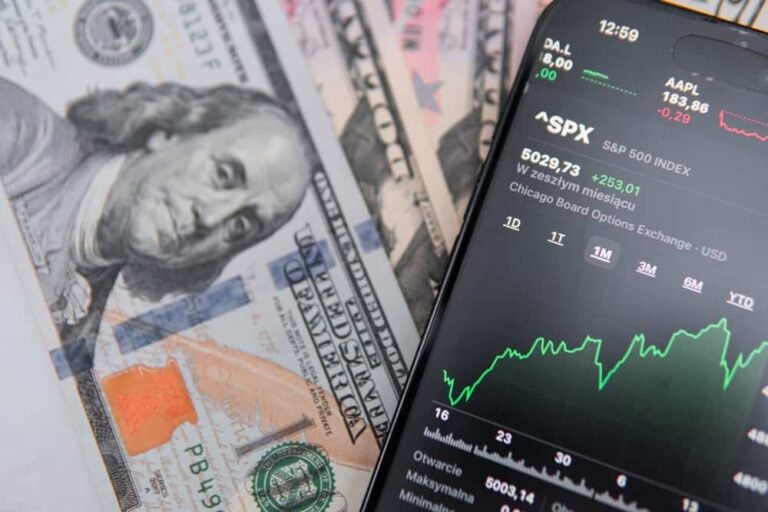 $50 billion asset manager issues Street-high 2025 S&P 500 target