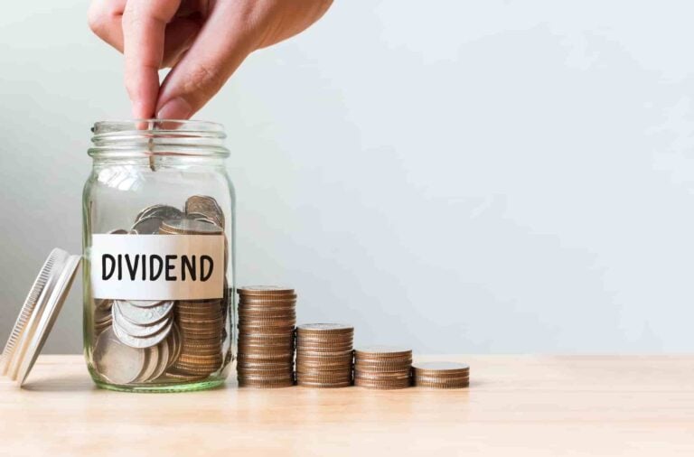 AI builds ideal dividend stock portfolio for H2 2025