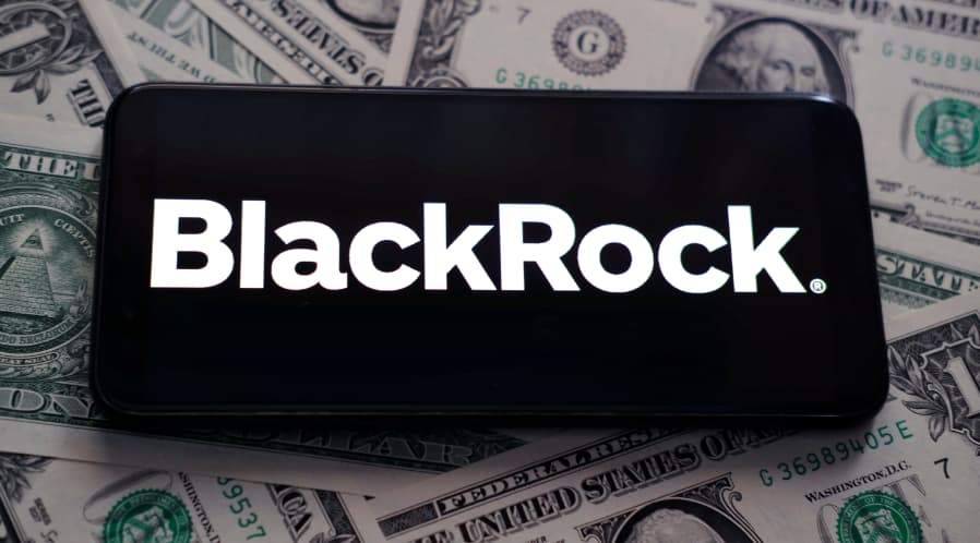 BlackRock makes a new $366 million crypto move
