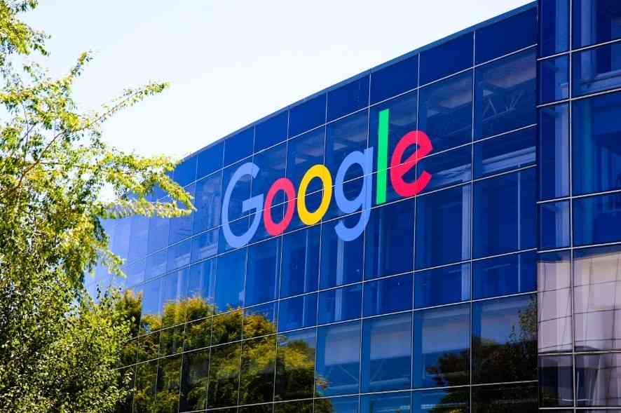 Analyst raises Google stock price target