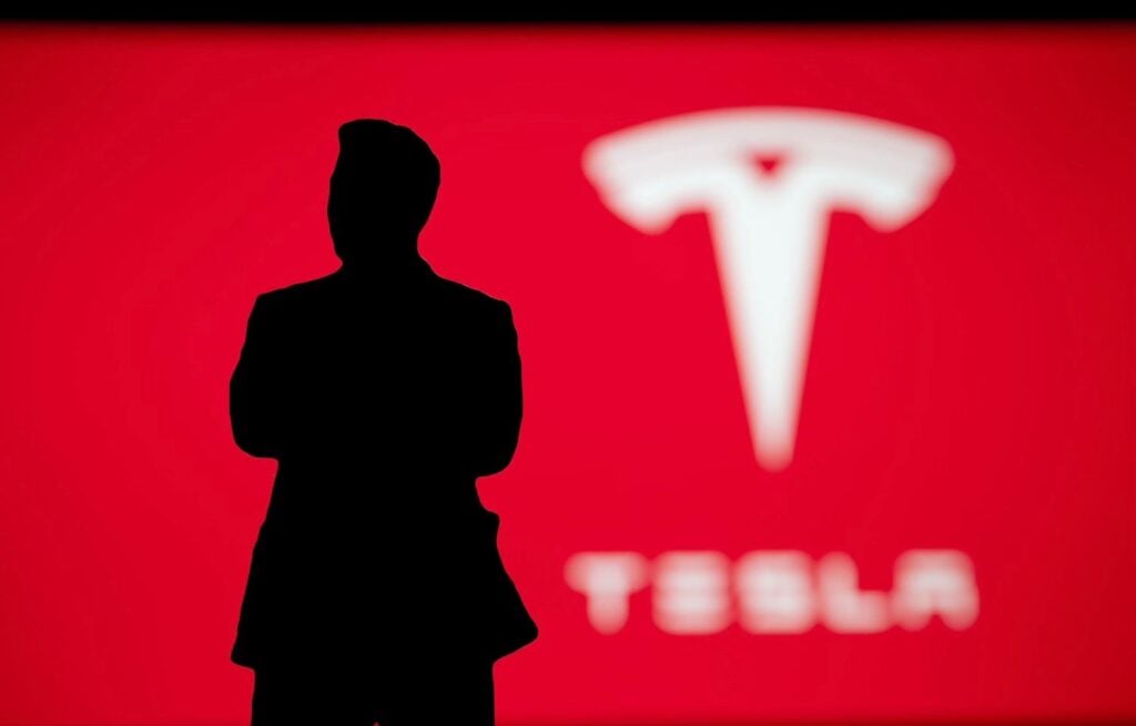 Monster $1 billion insider trade alert for Tesla stock