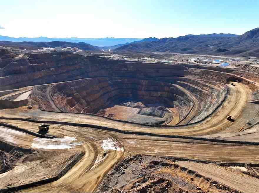 4 rare earth stocks to buy as Trump threatens China with tariffs