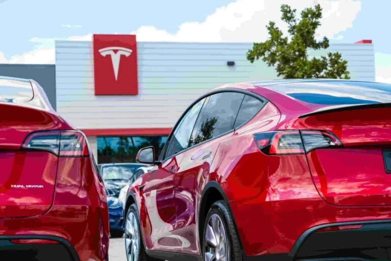 Tesla stock set to start most bullish phase of 2025; TSLA to $500 next? 
