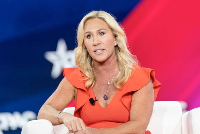 If you put $1,000 in Majorie Greene Taylor's top stock picks at start of 2025; Here’s your return now