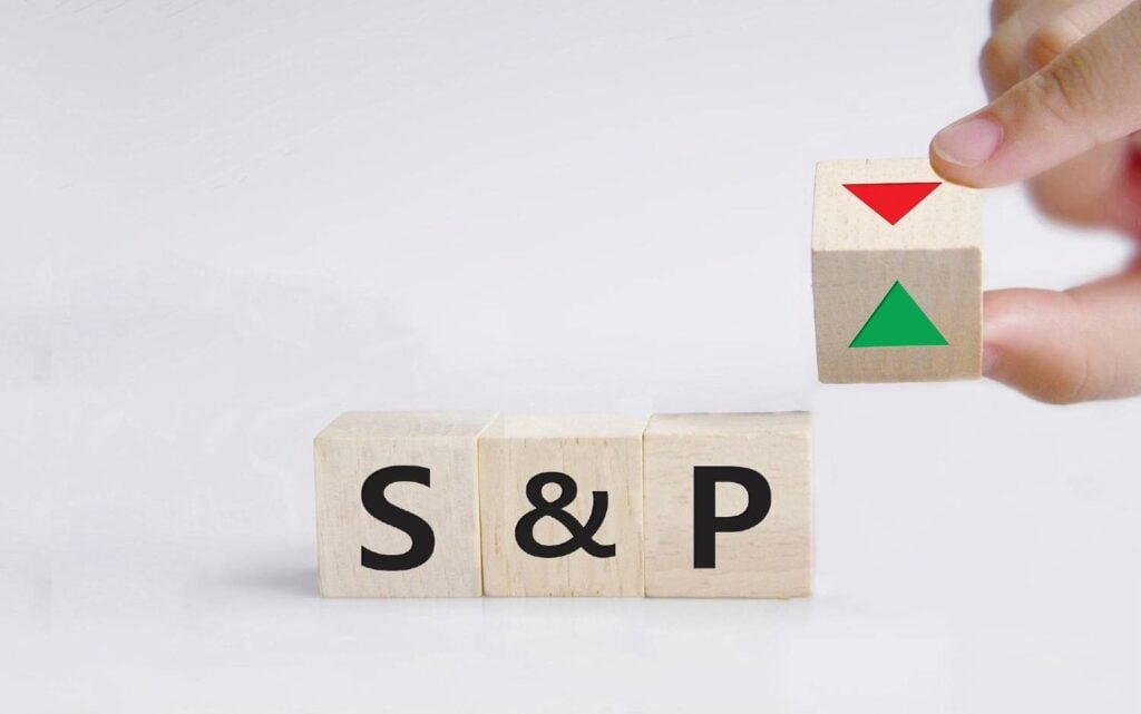 Banking giant sets new S&P 500 target