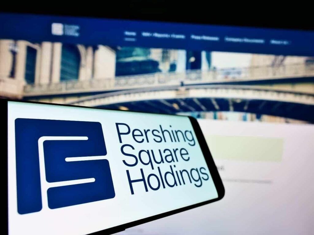 Bill Ackman just invested $1 billion in this stock