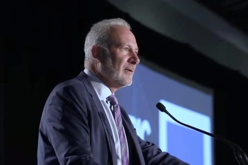 Peter Schiff says Michael Saylor is 'running out of cash'