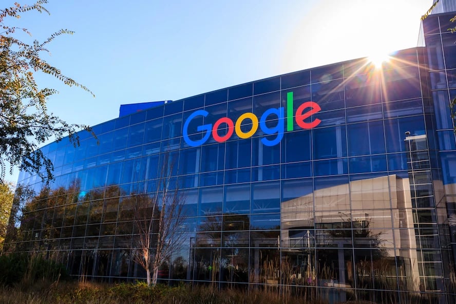 Wall Street analyst updates Google share price target thumbnail
