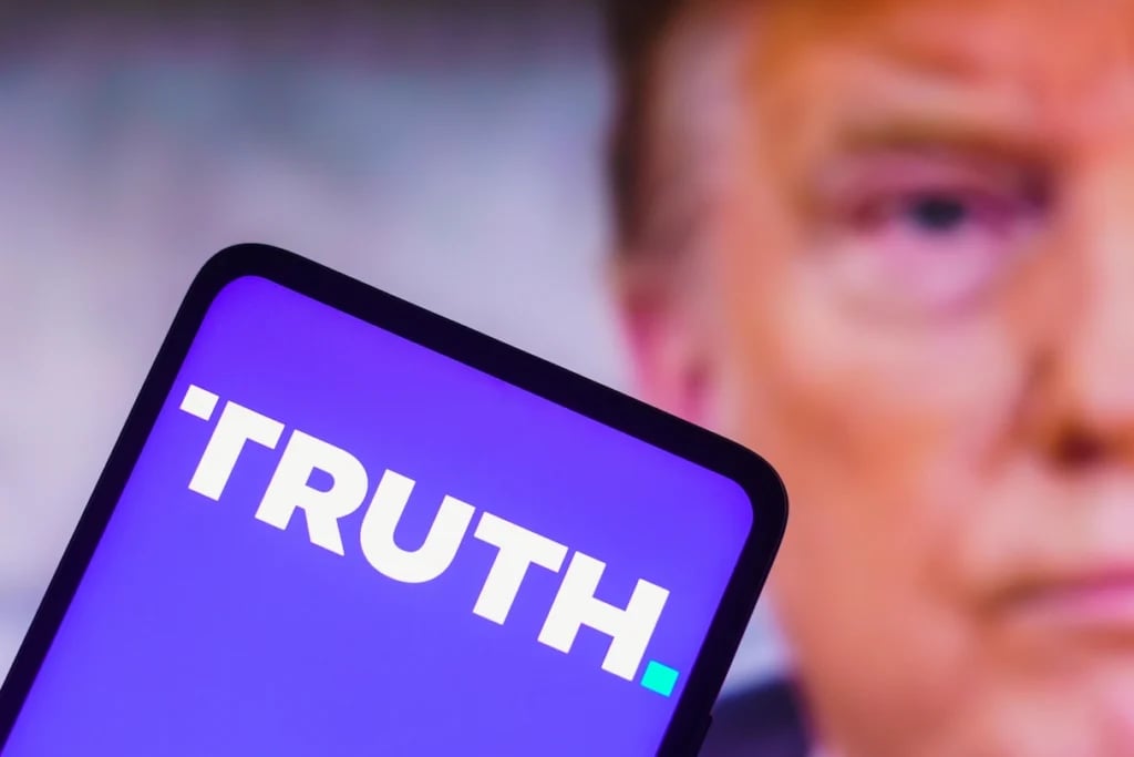 Trump announces Micron put $250 million into Trump Accounts thumbnail