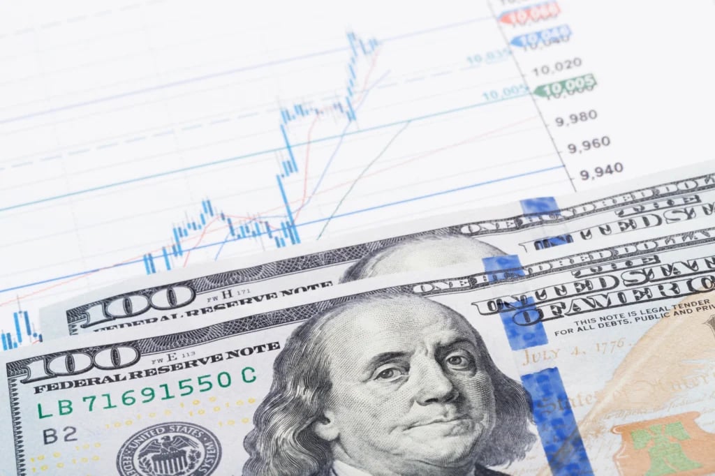 $1,000 invested in Moderna stock a week ago is now worth thumbnail