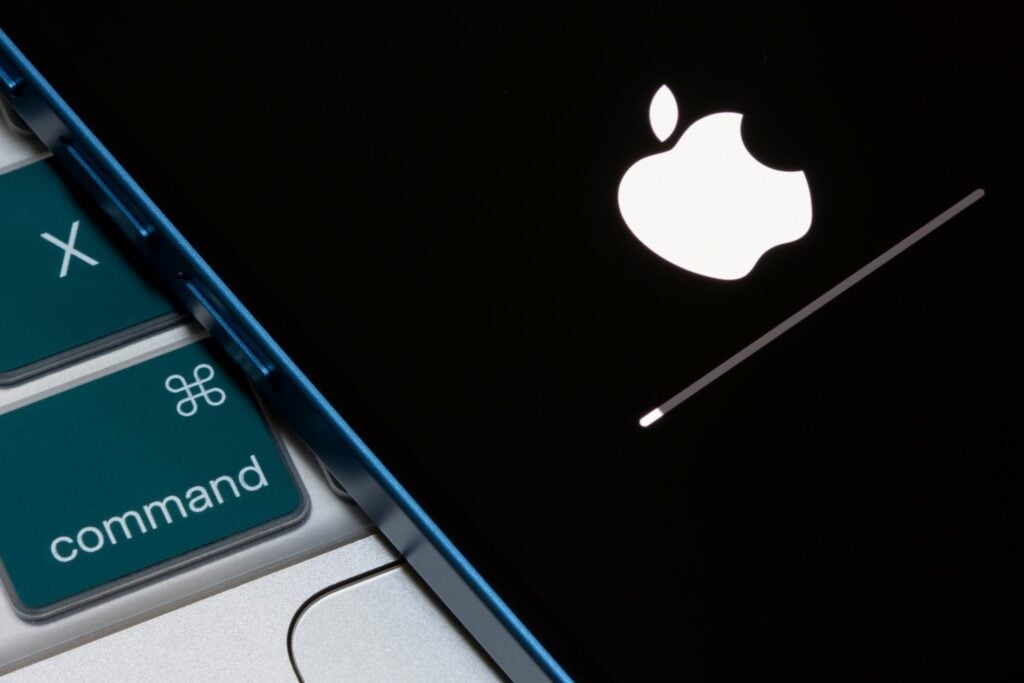 Can you use an old iPhone as a crypto wallet? thumbnail