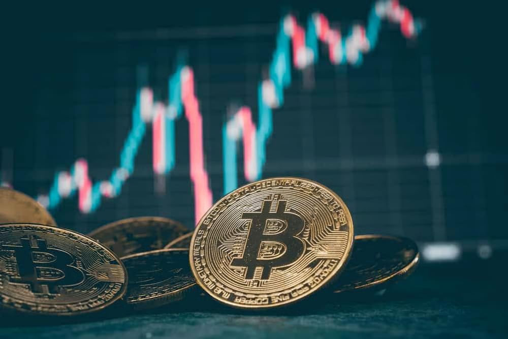 Crypto expert reveals best time to buy Bitcoin ahead of $100,000 rally thumbnail