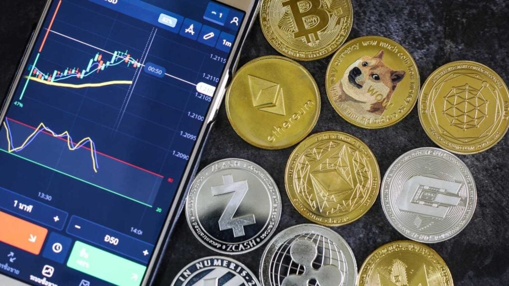 Crypto trader turns $9.6k into $282,000 in hours thumbnail