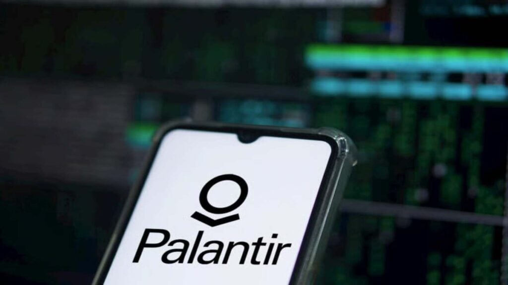 Machine learning algorithm sets Palantir stock price for September 1, 2026 thumbnail