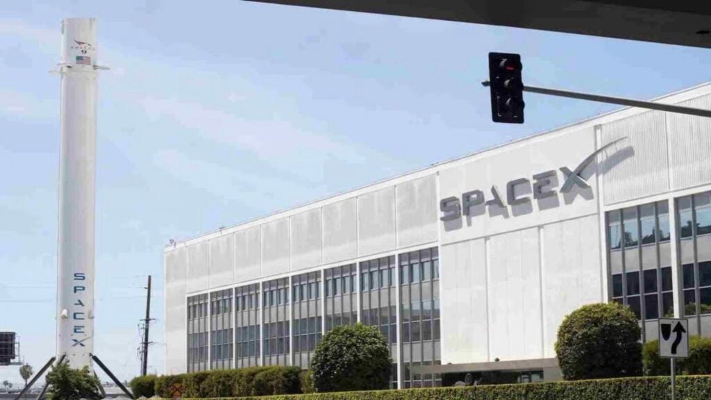Trading expert sets SpaceX stock price for Q1 2027 thumbnail