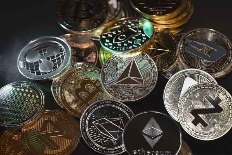 Number of new cryptocurrencies created spikes over 150% in a year thumbnail