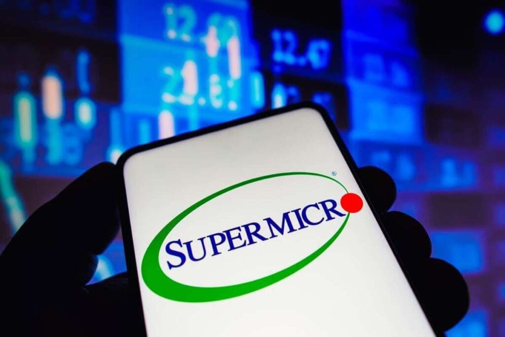 Why SMCI stock is ready to rally 1,700%, according to expert thumbnail